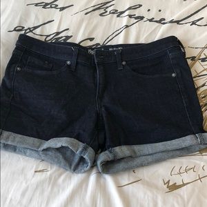 Mid-Rise Shorts